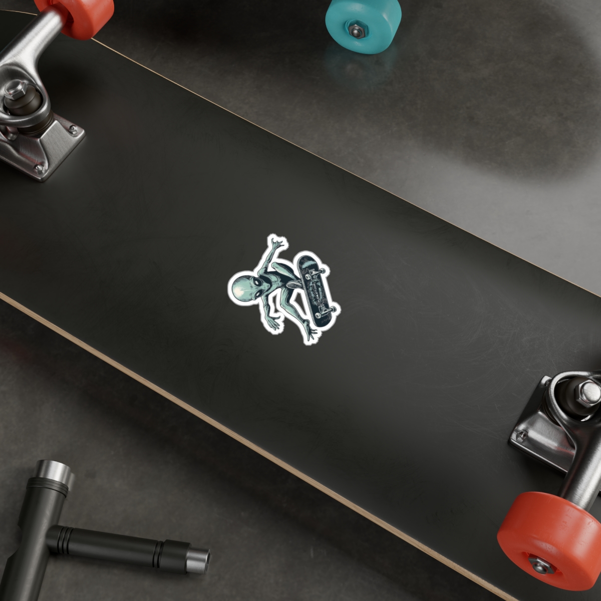 Alien Skater | Kiss-Cut Vinyl Decals - Image 6